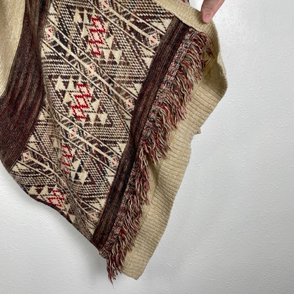 Target Knox Rose Boho Knit Fringe Neutral Poncho Cardigan Size: Medium - Picture 7 of 14